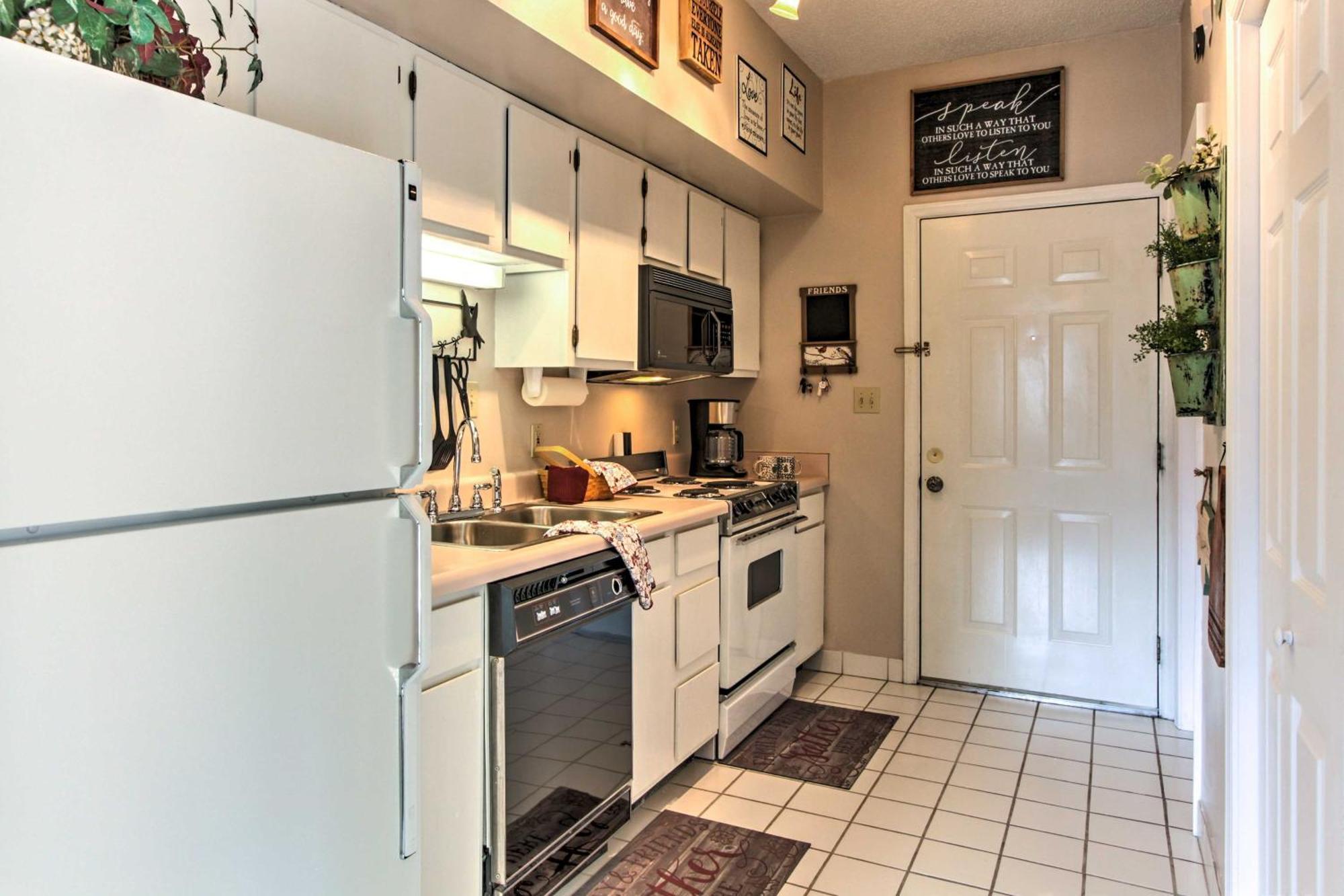 Gatlinburg Mountain Penthouse With Private Terrace! 아파트 외부 사진